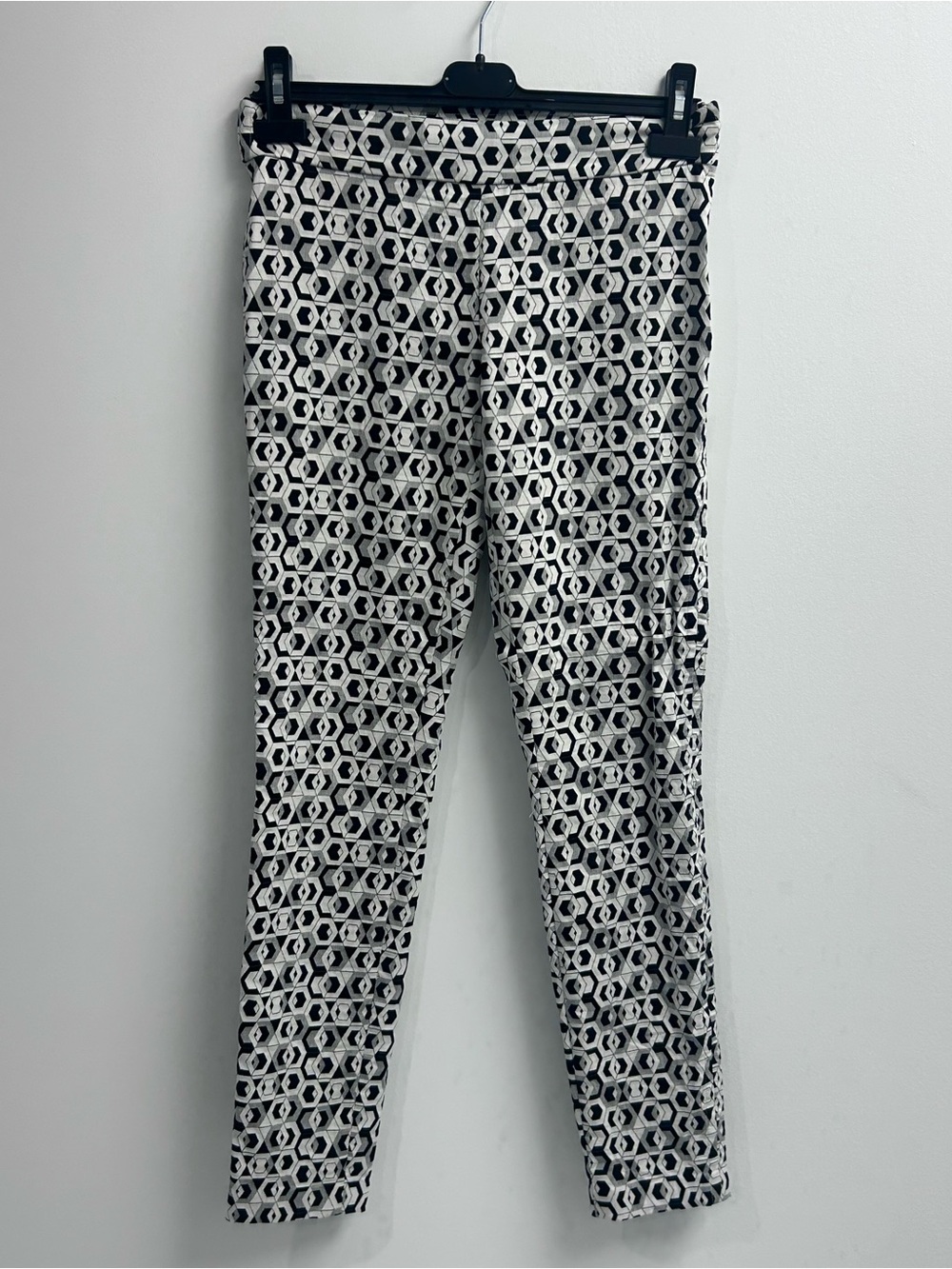 DVF Black & White Geometric Print Stretch Pants